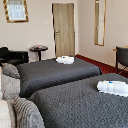 Patria Hotel Trutnov Kültér fotó
