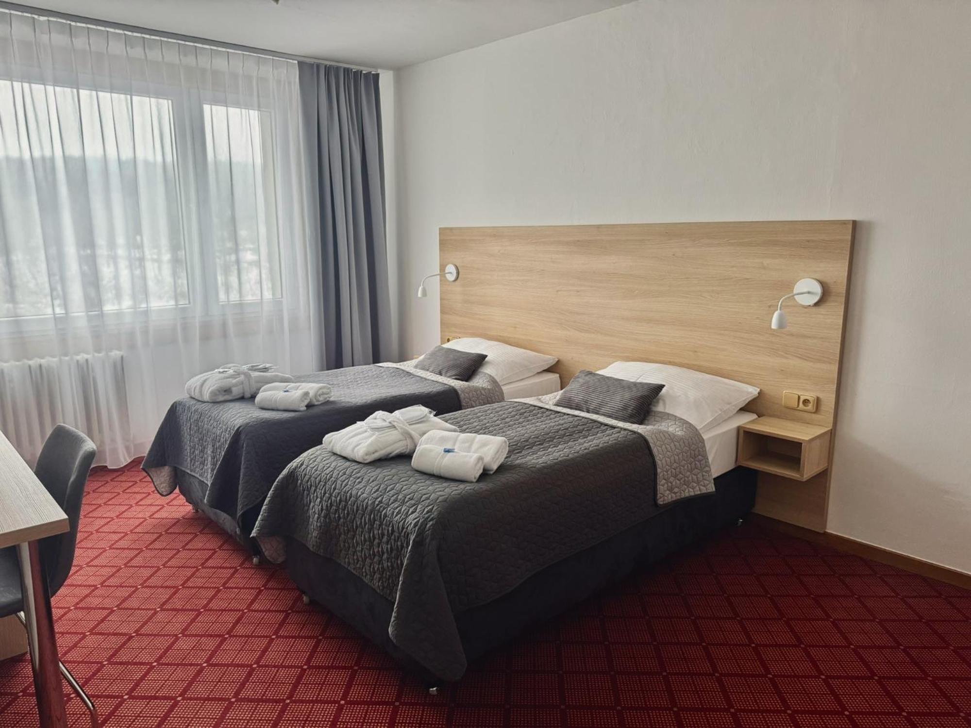 Patria Hotel Trutnov Kültér fotó