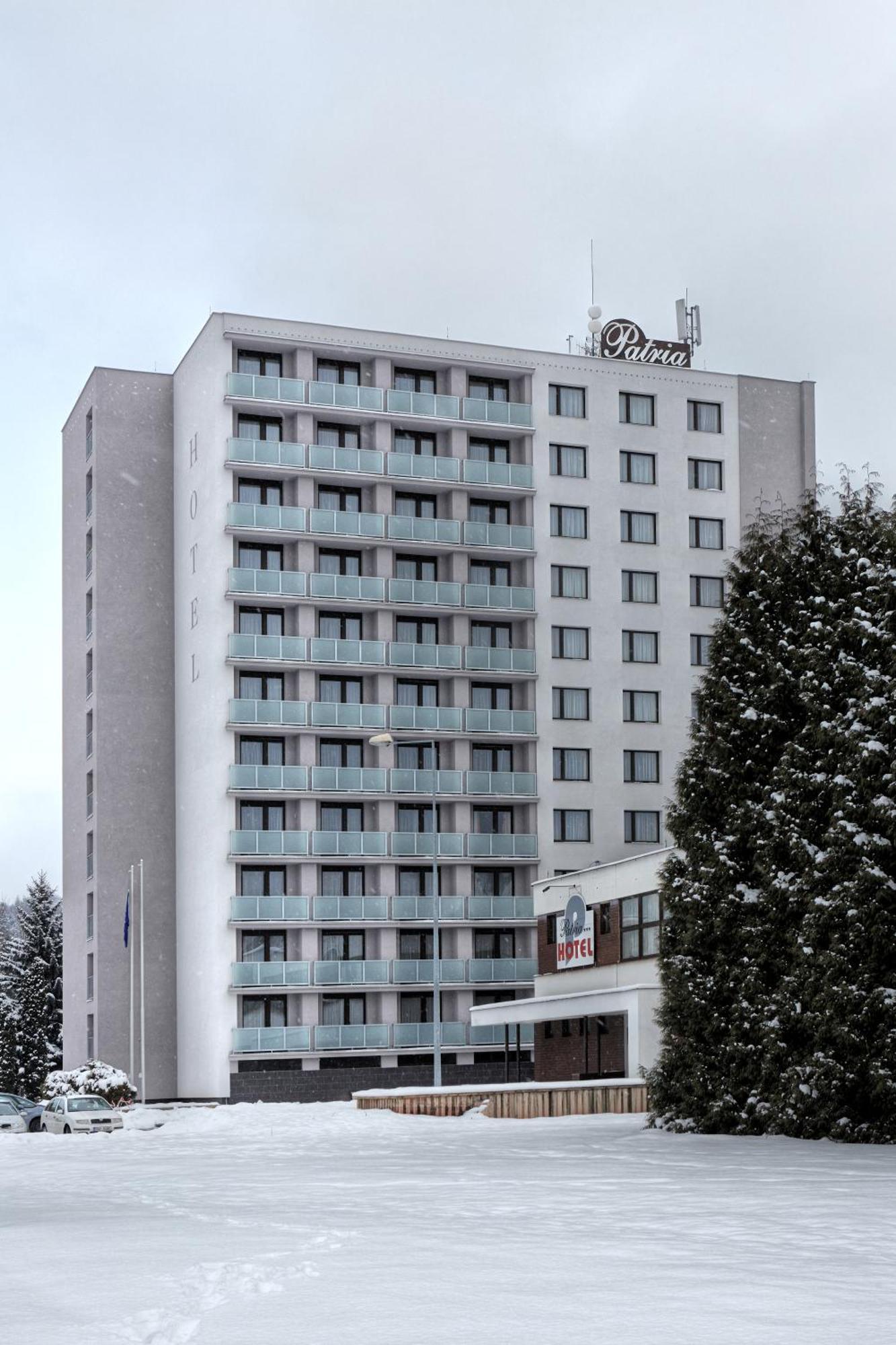 Patria Hotel Trutnov Kültér fotó