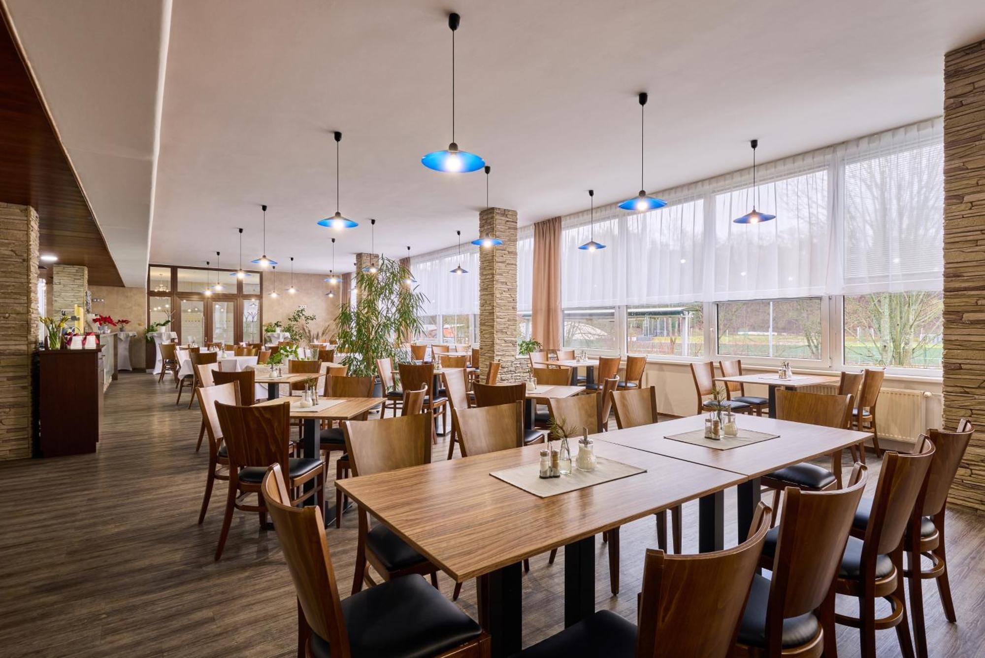 Patria Hotel Trutnov Kültér fotó