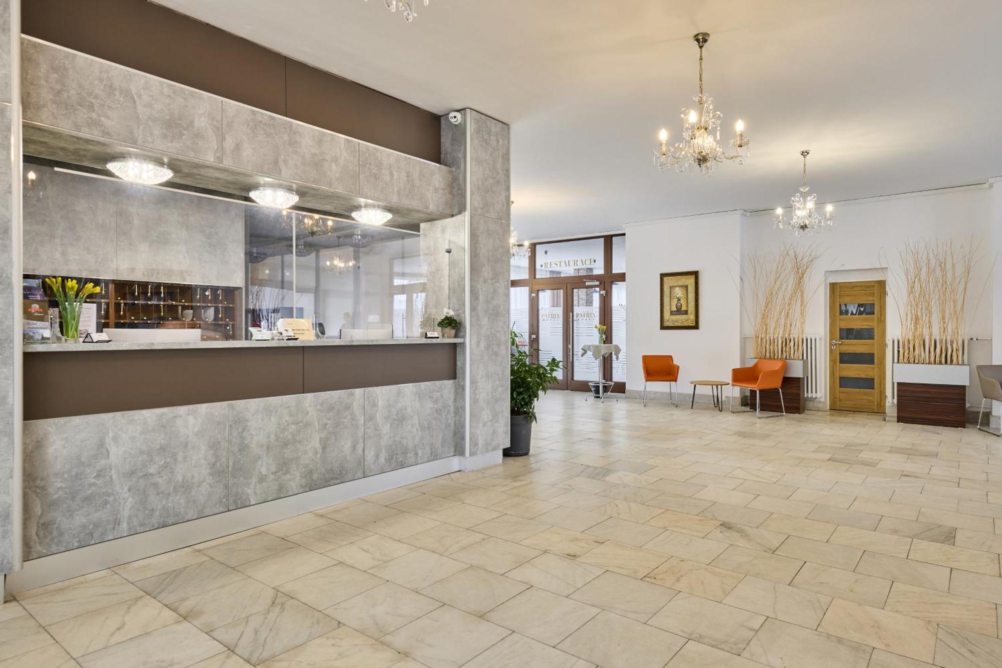 Patria Hotel Trutnov Kültér fotó